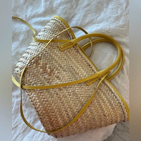 JACQUEMUS woven beach bag with yellow leather straps - Picture 4 of 5